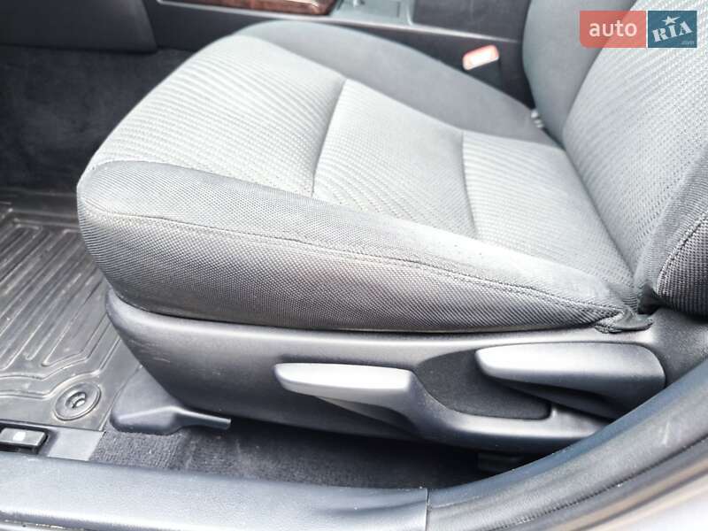 Седан Toyota Camry 2016 в Смеле