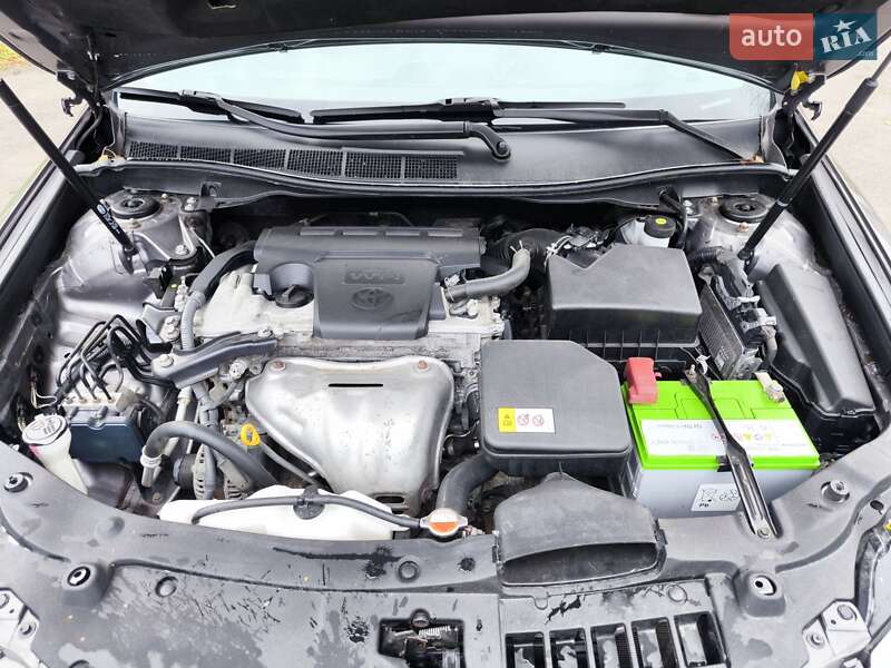 Седан Toyota Camry 2016 в Смеле