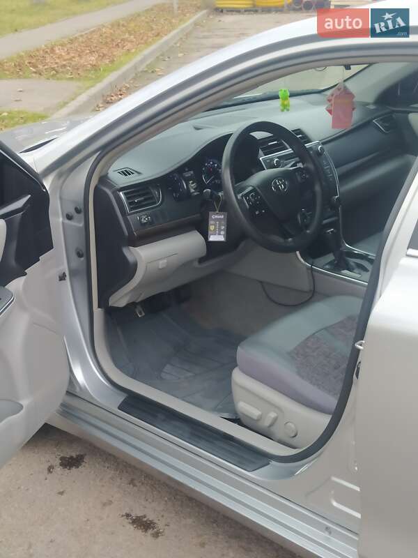 Седан Toyota Camry 2015 в Львове