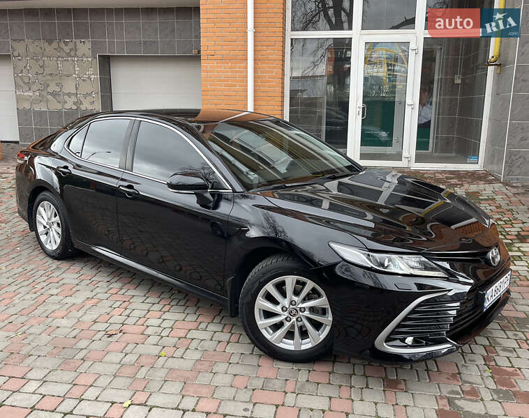 Седан Toyota Camry 2021 в Киеве фото 18 Седан Toyota Camry 2021 в Киеве