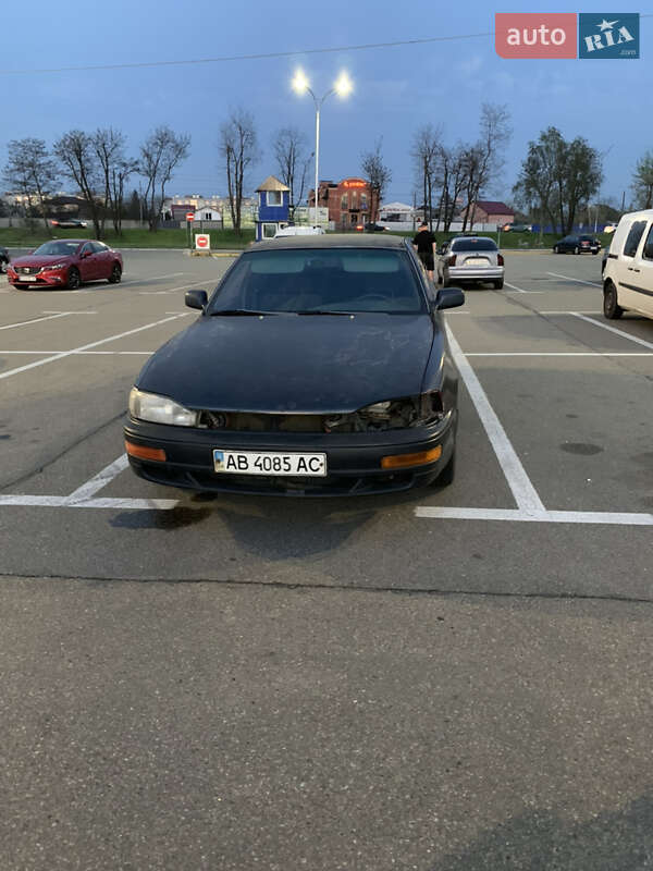 Седан Toyota Camry 1991 в Виннице