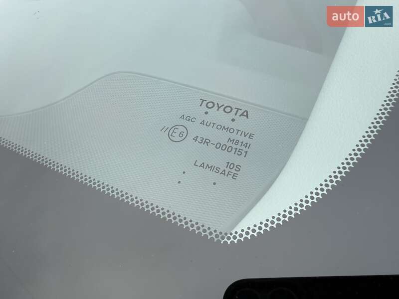 Седан Toyota Camry 2021 в Кропивницькому