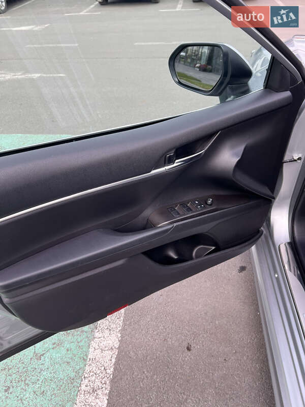 Седан Toyota Camry 2022 в Умани фото 24 Седан Toyota Camry 2022 в Умани