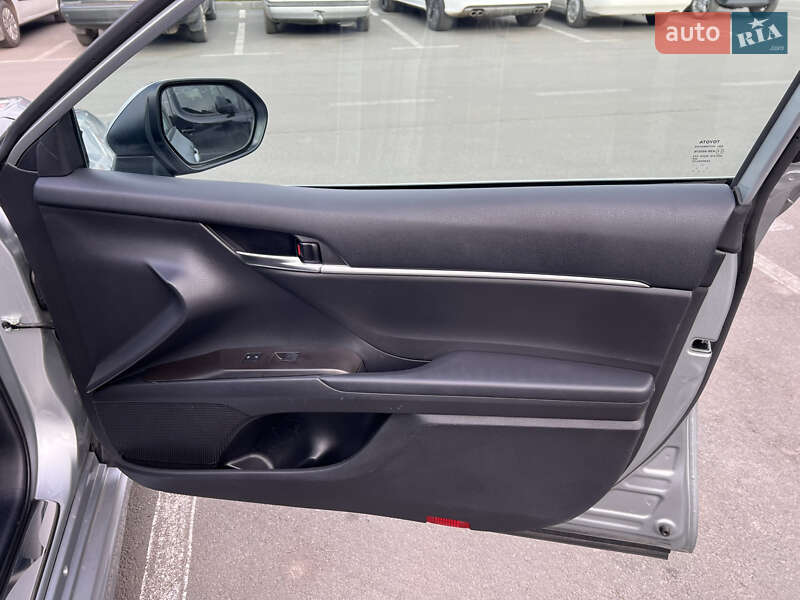 Седан Toyota Camry 2022 в Умани фото 33 Седан Toyota Camry 2022 в Умани