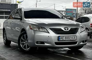 Седан Toyota Camry 2007 в Днепре