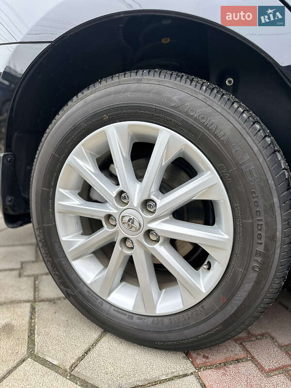 Седан Toyota Camry 2013 в Волочиске фото 17 Седан Toyota Camry 2013 в Волочиске