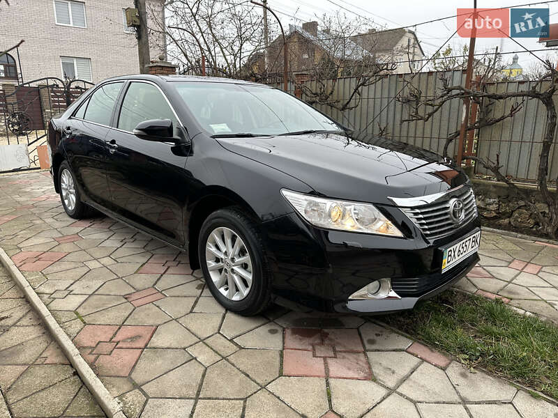 Седан Toyota Camry 2013 в Волочиске фото 80 Седан Toyota Camry 2013 в Волочиске