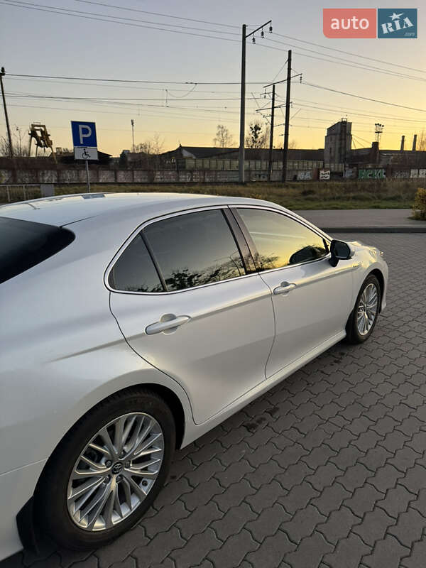 Седан Toyota Camry 2019 в Львове фото 25 Седан Toyota Camry 2019 в Львове