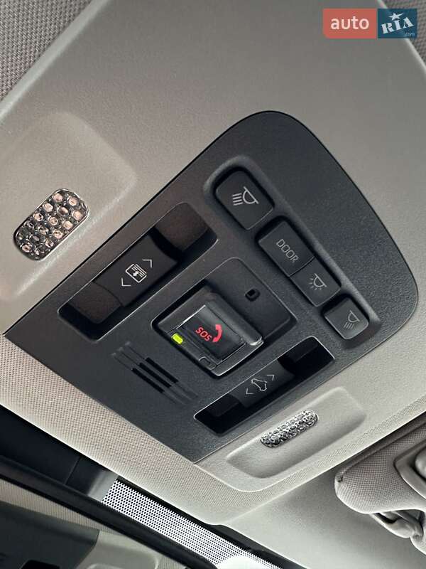 Седан Toyota Camry 2024 в Белогородке