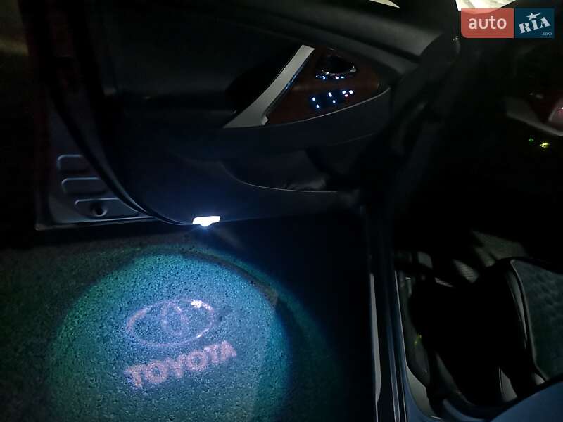 Седан Toyota Camry 2008 в Мостиске