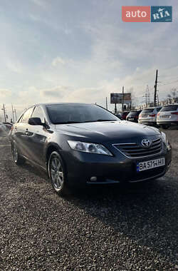 Седан Toyota Camry 2007 в Кропивницькому