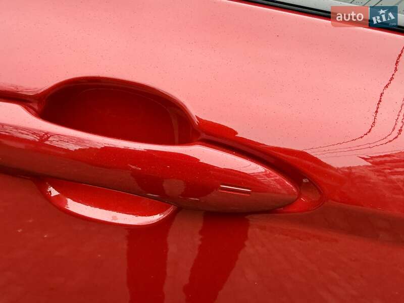 Седан Toyota Camry 2024 в Киеве