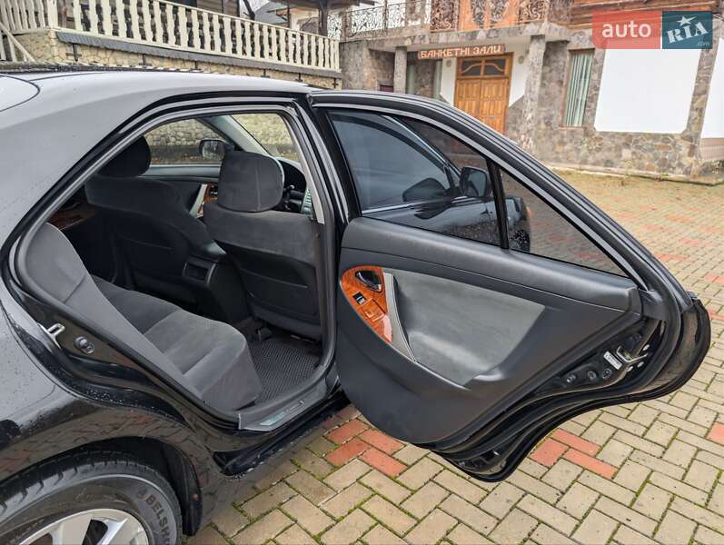 Седан Toyota Camry 2008 в Ивано-Франковске