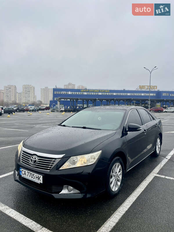 Седан Toyota Camry 2011 в Киеве фото 3 Седан Toyota Camry 2011 в Киеве
