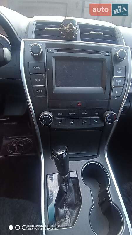 Седан Toyota Camry 2017 в Изюме