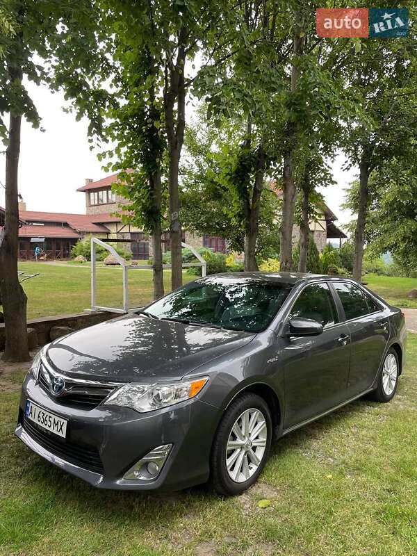 Toyota Camry 2012