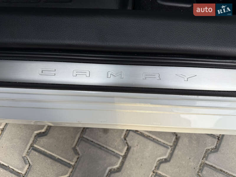 Седан Toyota Camry 2018 в Виннице фото 26 Седан Toyota Camry 2018 в Виннице