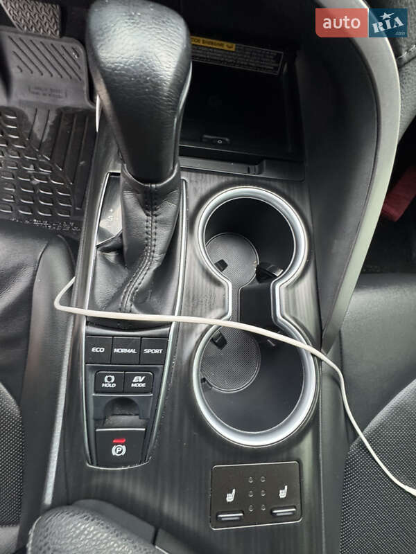 Седан Toyota Camry 2021 в Києві фото 19 Седан Toyota Camry 2021 в Києві