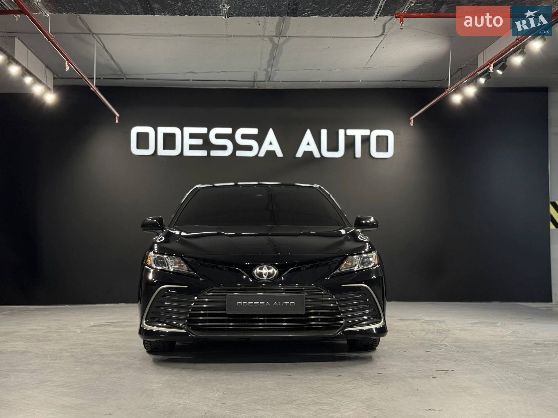 2021 Toyota Camry - мініатюра 3