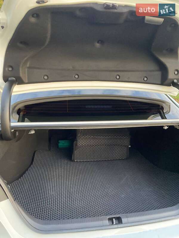 Седан Toyota Camry 2017 в Белой Церкви