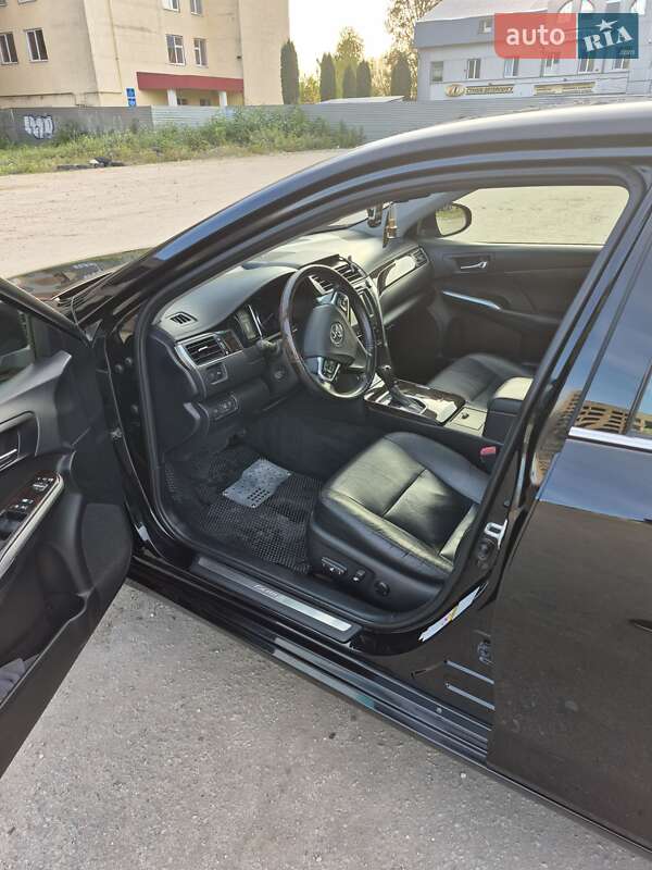 Седан Toyota Camry 2016 в Тернополе фото 8 Седан Toyota Camry 2016 в Тернополе