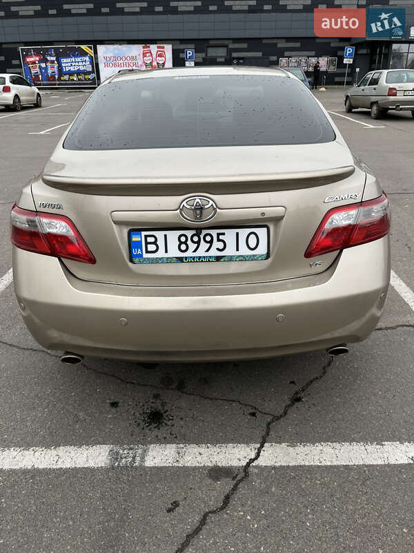 Седан Toyota Camry 2007 в Черкассах