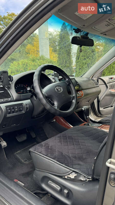 Седан Toyota Camry 2003 в Одессе