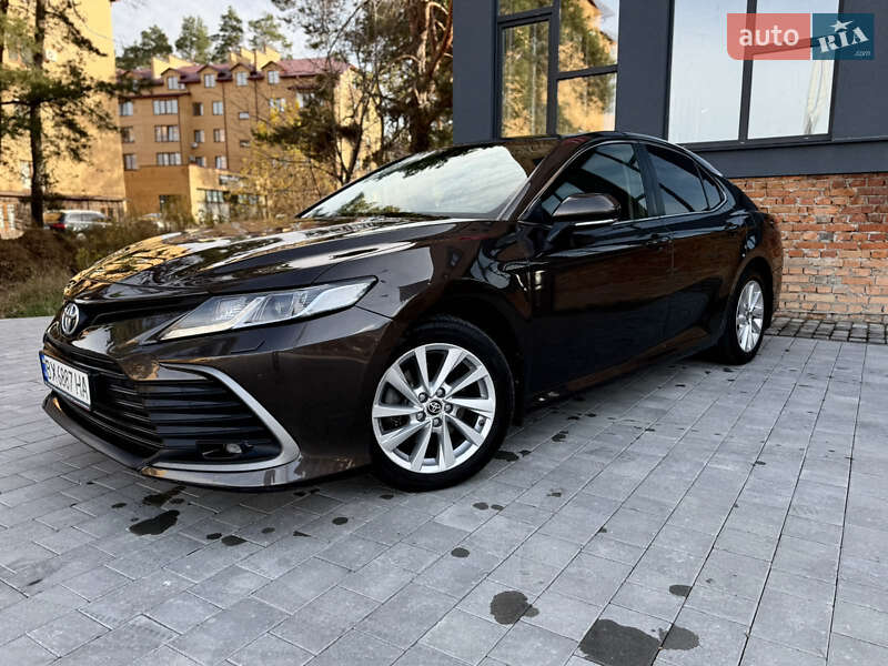 Седан Toyota Camry 2021 в Староконстантинове фото 28 Седан Toyota Camry 2021 в Староконстантинове