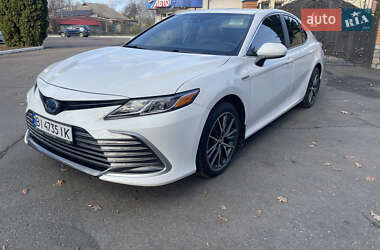 Седан Toyota Camry 2021 в Полтаві