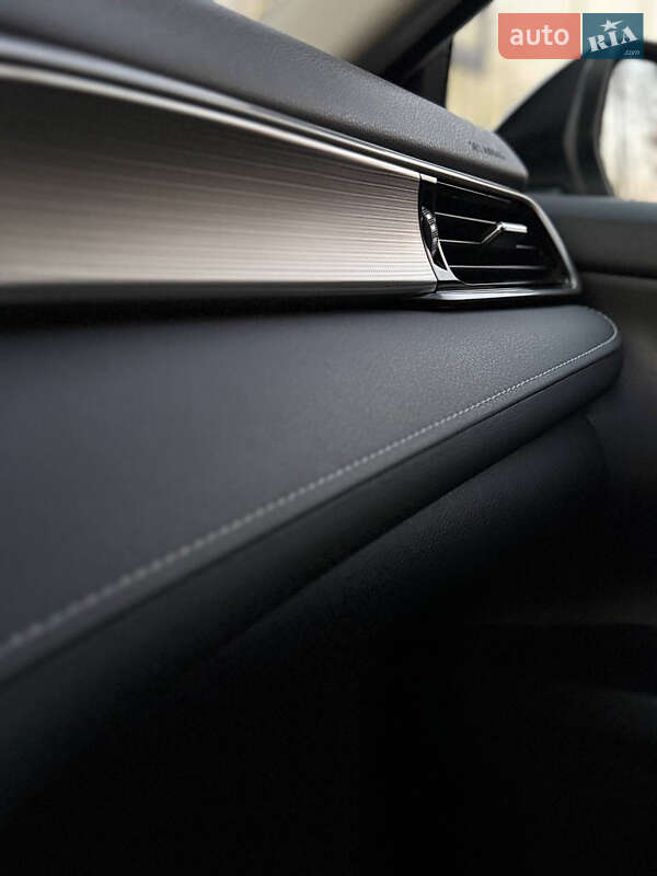 Седан Toyota Camry 2020 в Киеве