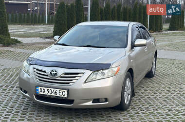 Седан Toyota Camry 2008 в Харкові