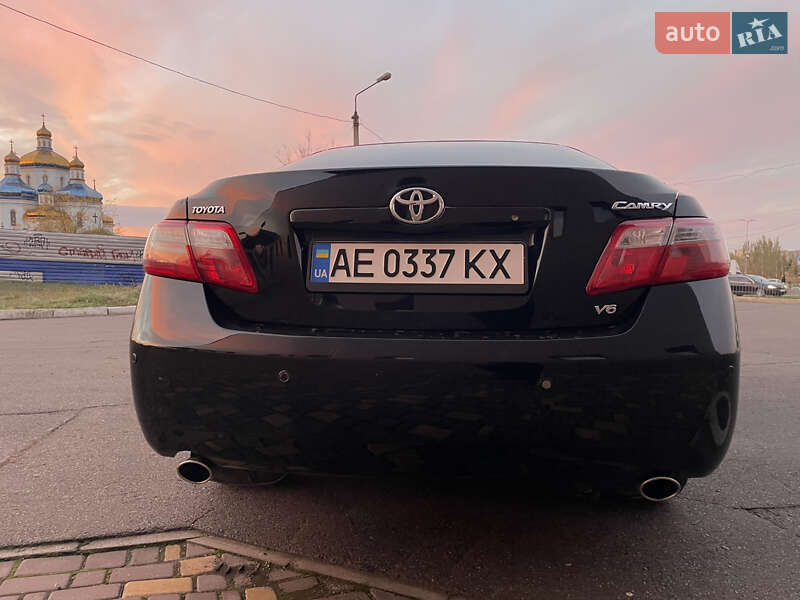 Седан Toyota Camry 2007 в Кривому Розі