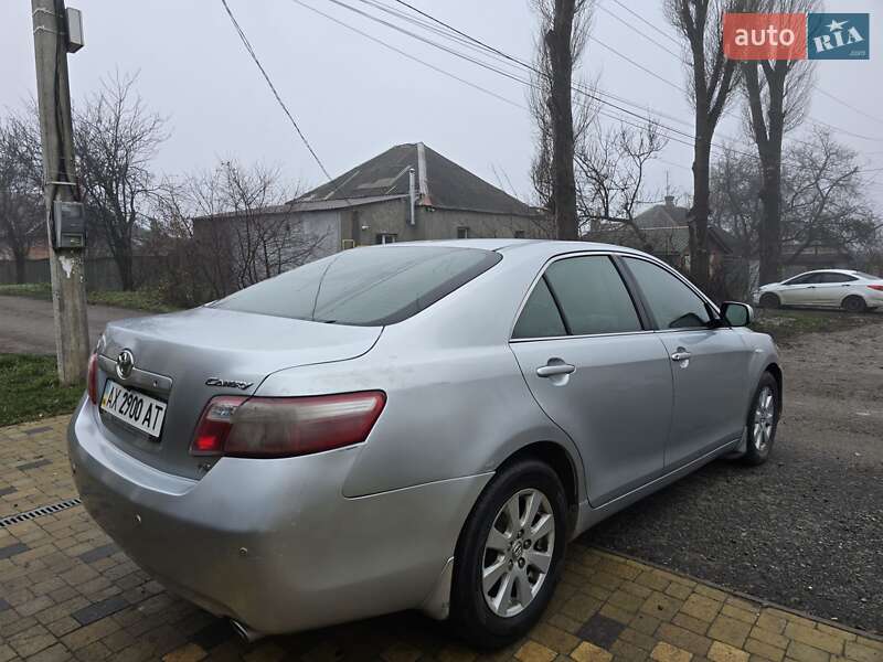 Седан Toyota Camry 2007 в Харькове