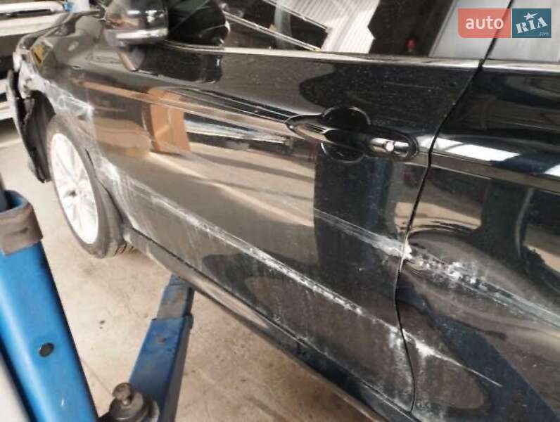 Седан Toyota Camry 2018 в Киеве