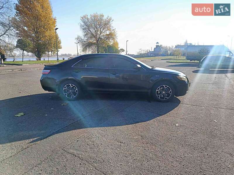 Седан Toyota Camry 2007 в Черкассах