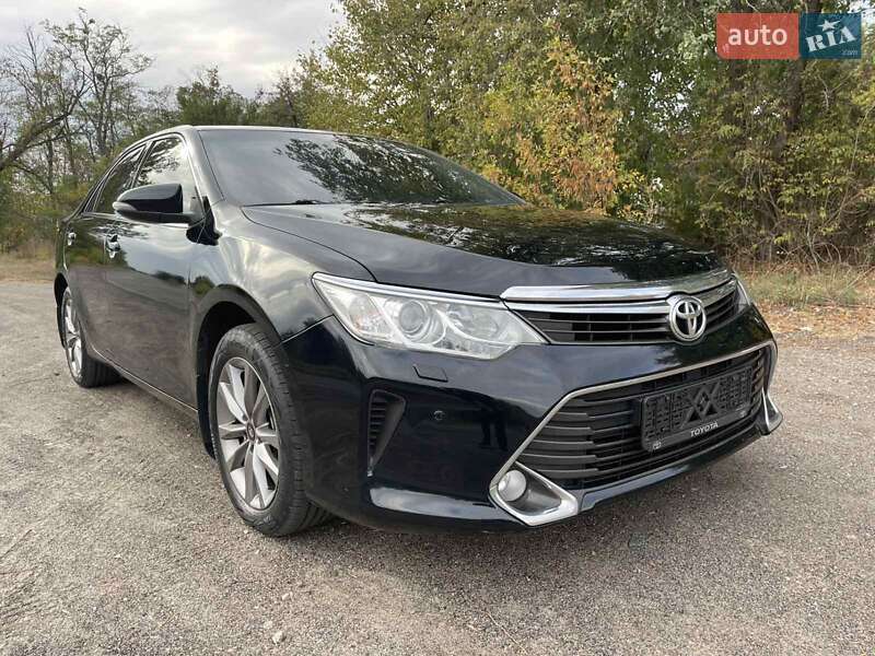 Седан Toyota Camry 2014 в Черкассах