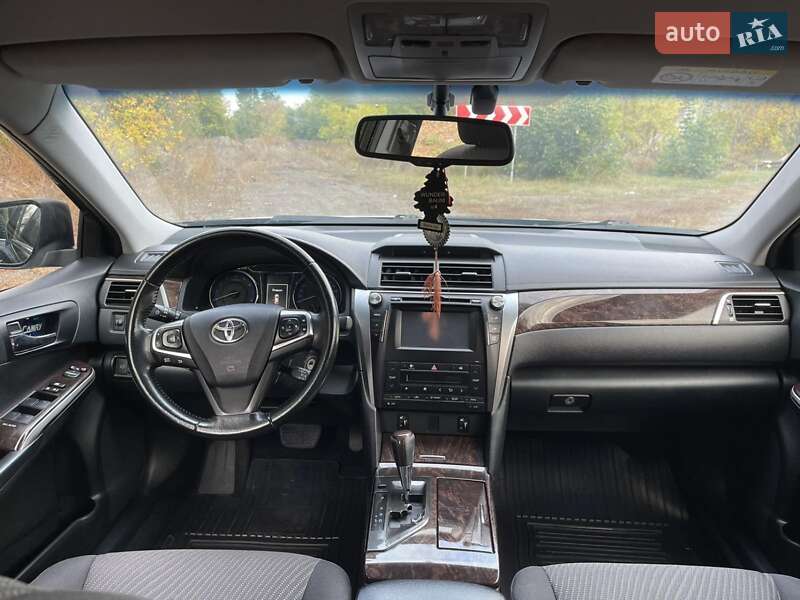 Седан Toyota Camry 2014 в Черкассах