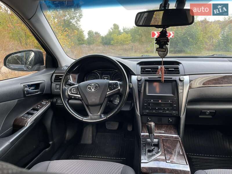 Седан Toyota Camry 2014 в Черкассах