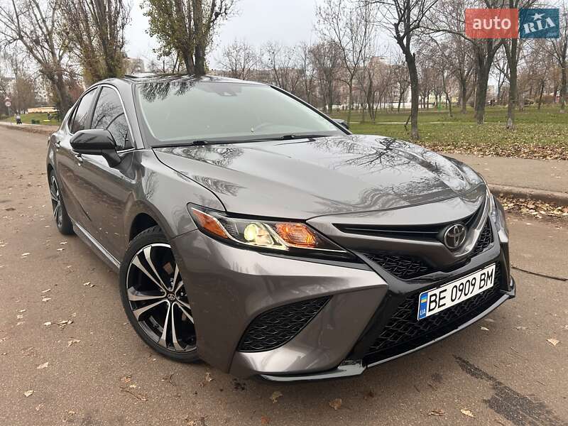Седан Toyota Camry 2019 в Киеве фото 11 Седан Toyota Camry 2019 в Киеве