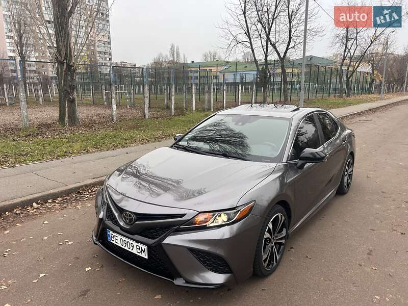 Седан Toyota Camry 2019 в Киеве фото 27 Седан Toyota Camry 2019 в Киеве