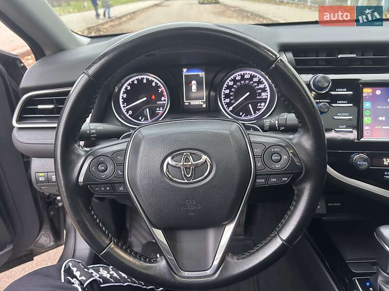Седан Toyota Camry 2019 в Киеве фото 31 Седан Toyota Camry 2019 в Киеве
