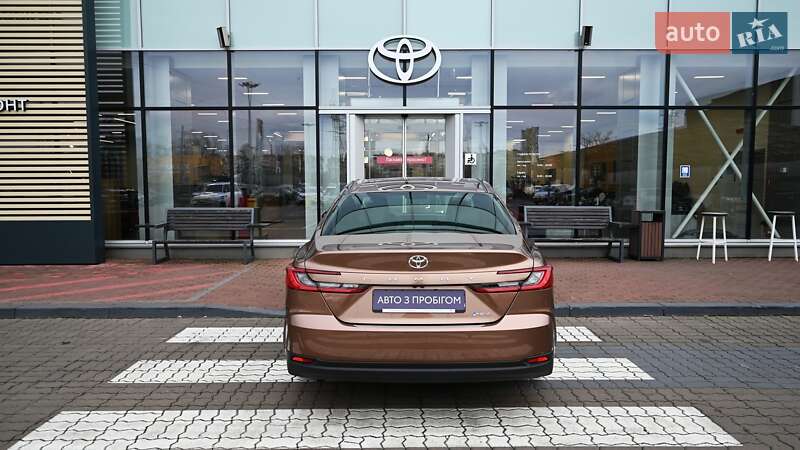 Седан Toyota Camry 2024 в Киеве фото 4 Седан Toyota Camry 2024 в Киеве