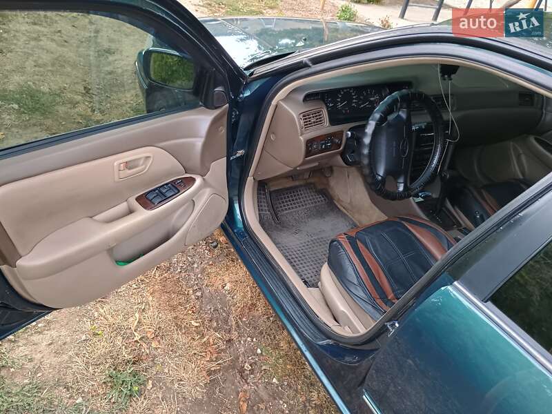 Седан Toyota Camry 1998 в Белгороде-Днестровском