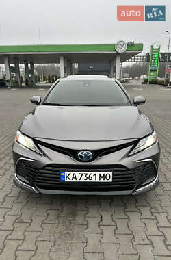 Седан Toyota Camry 2021 в Києві