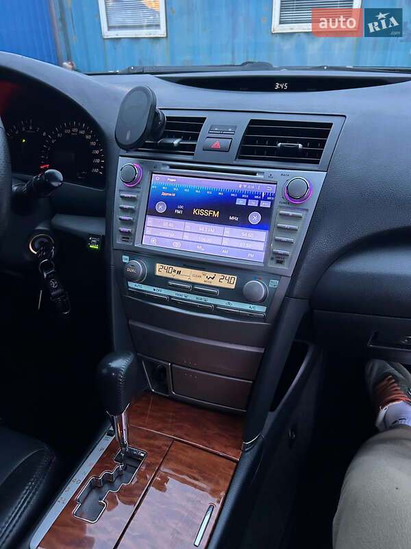 Седан Toyota Camry 2007 в Вышгороде