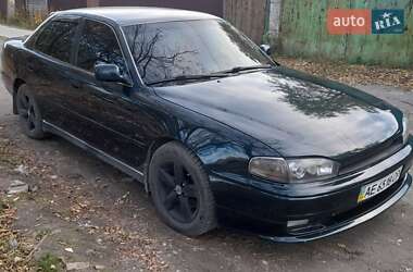 Седан Toyota Camry 1993 в Дніпрі