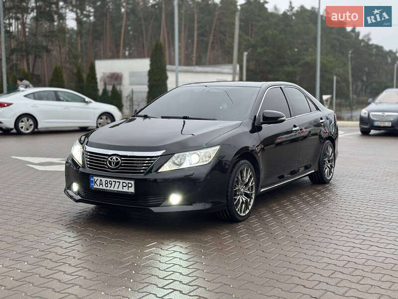 Toyota Camry 2012