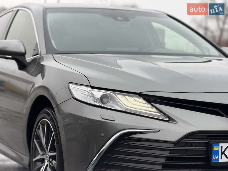 Седан Toyota Camry 2023 в Києві фото 12 Седан Toyota Camry 2023 в Києві