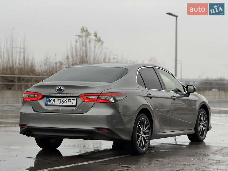 Седан Toyota Camry 2023 в Києві фото 40 Седан Toyota Camry 2023 в Києві