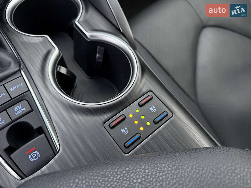 Седан Toyota Camry 2023 в Києві фото 66 Седан Toyota Camry 2023 в Києві